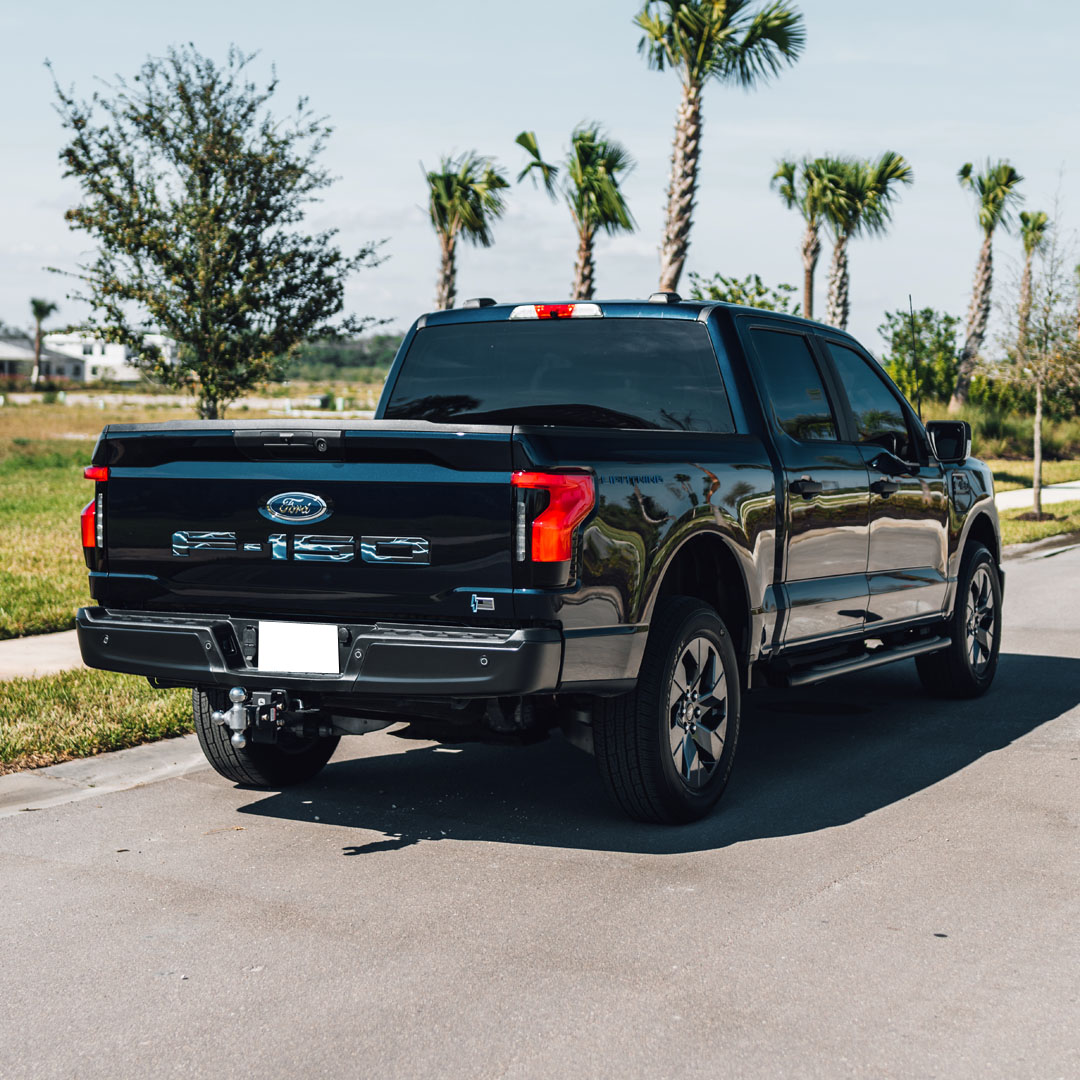 2022 Ford F-150 Lightning - Interior Photo