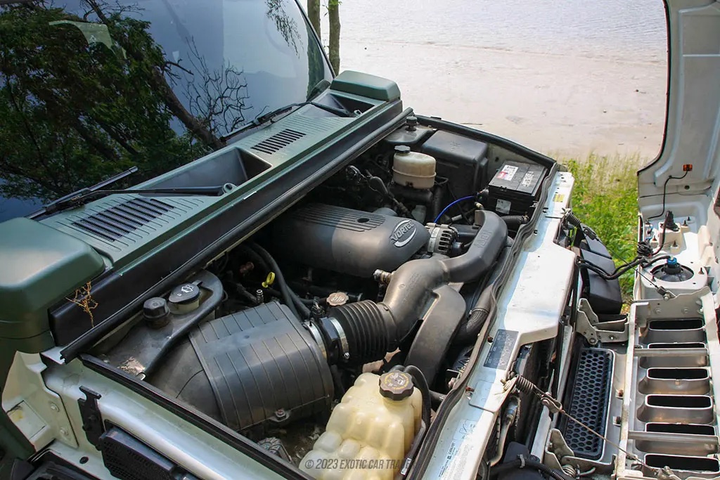 2005 Hummer H2 - Engine Photo