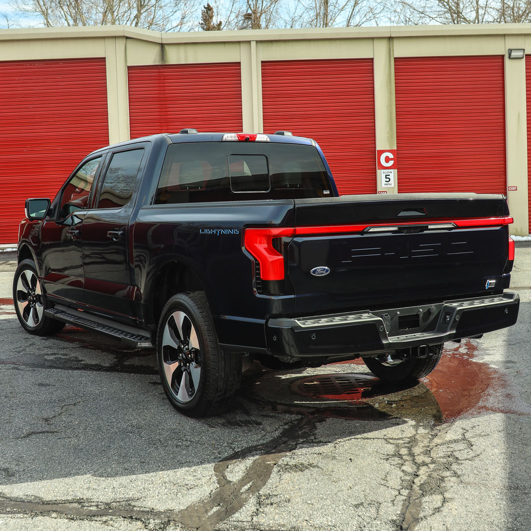 2022 Ford F-150 Lightning Platinum - Interior Photo