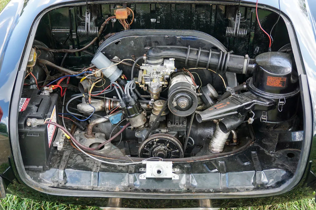 1972 Volkswagen Karmann Ghia - Engine Photo
