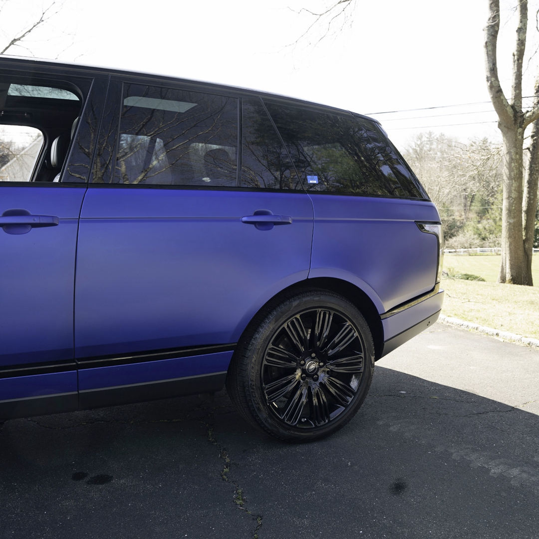 2020 Land Rover Range Rover - Engine Photo