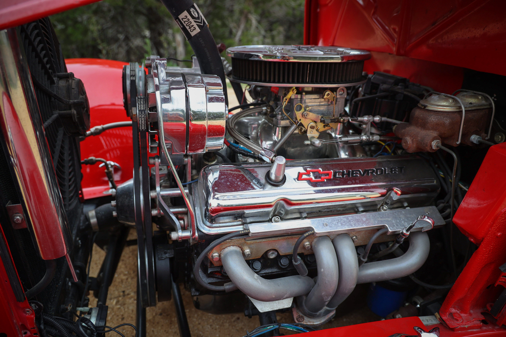 1932 Ford Five Model B - Engine Photo
