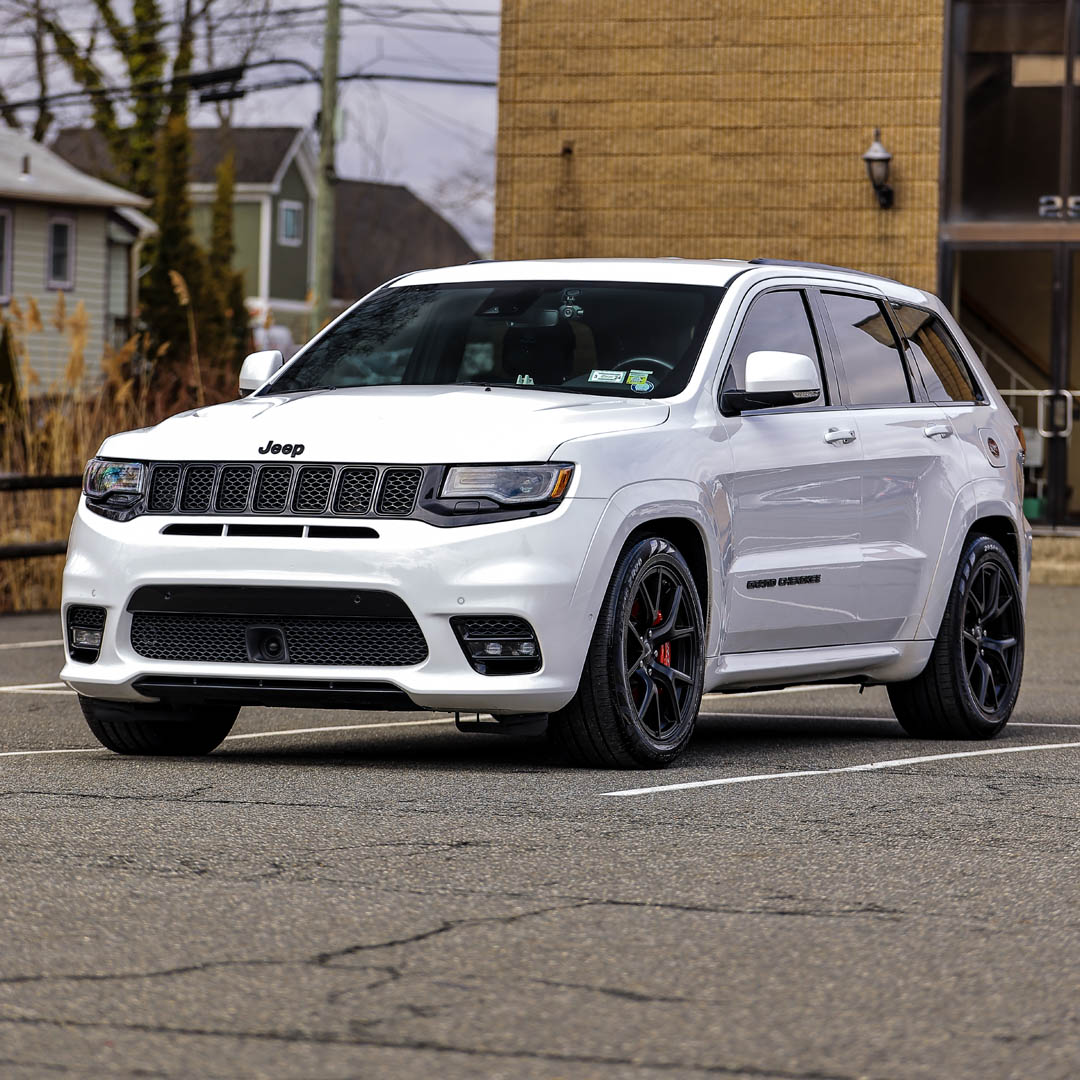 2021 Jeep Grand Cherokee - Overview Photo