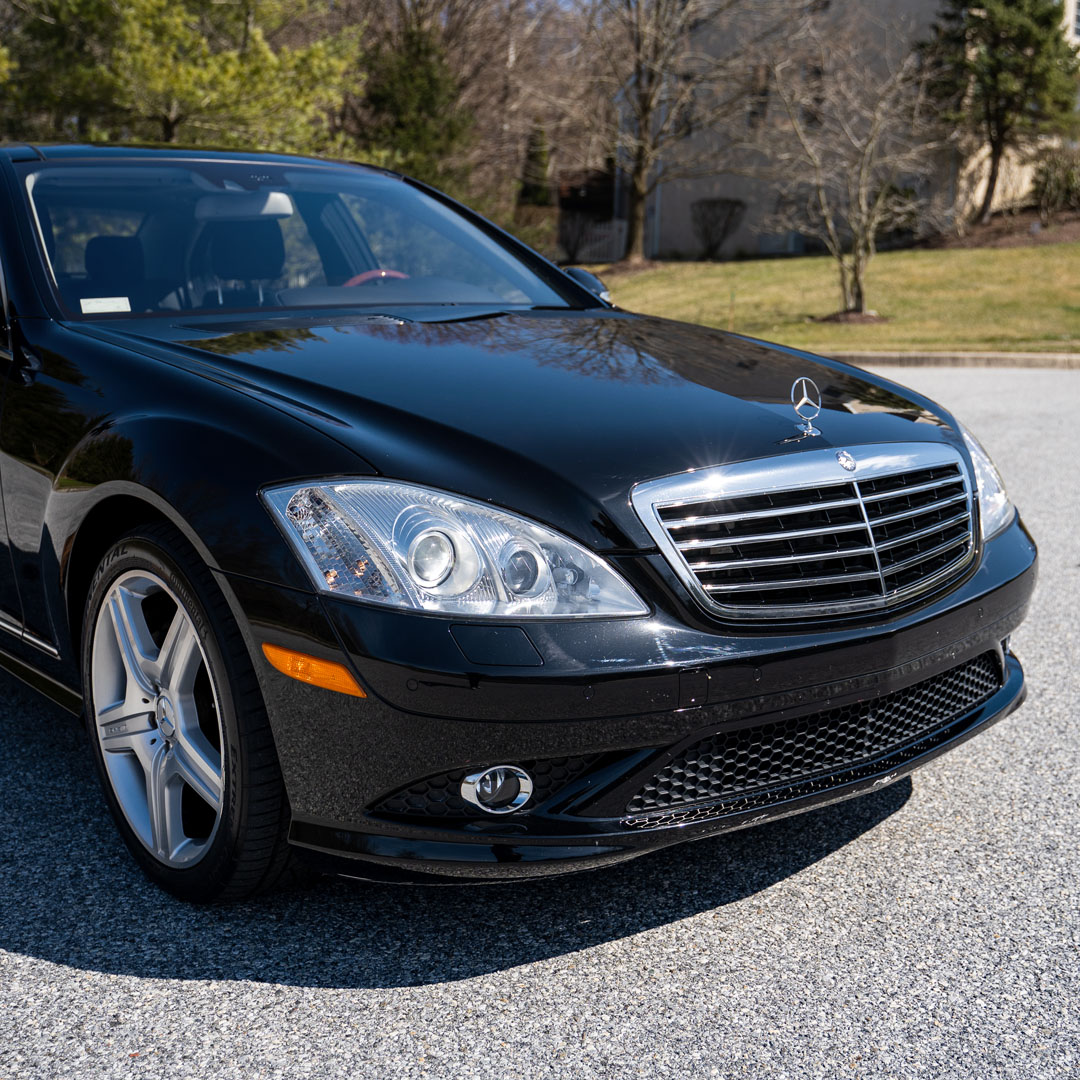 2009 Mercedes-Benz S550  - Engine Photo