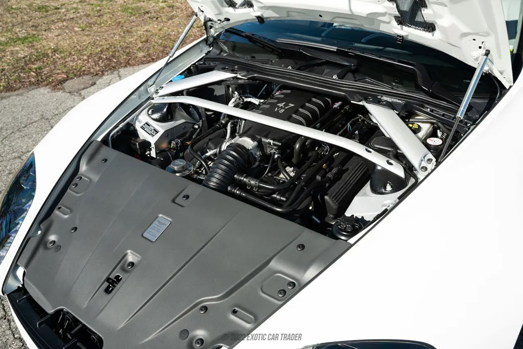 2016 Aston Martin V8 Vantage - Engine Photo