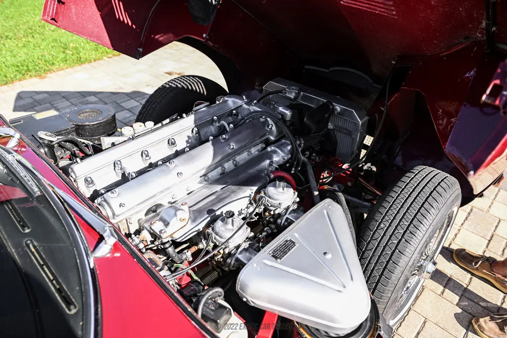 1969 Jaguar XKE - Engine Photo