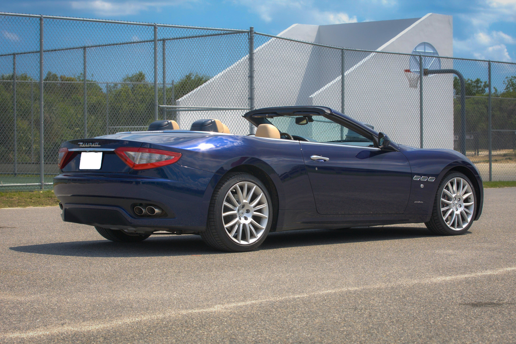 2014 Maserati GranTurismo - Interior Photo