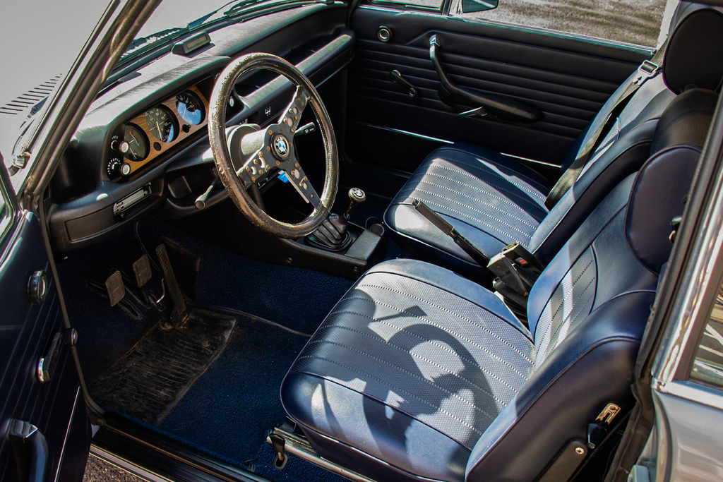 1974 BMW 2002tii - Interior Photo