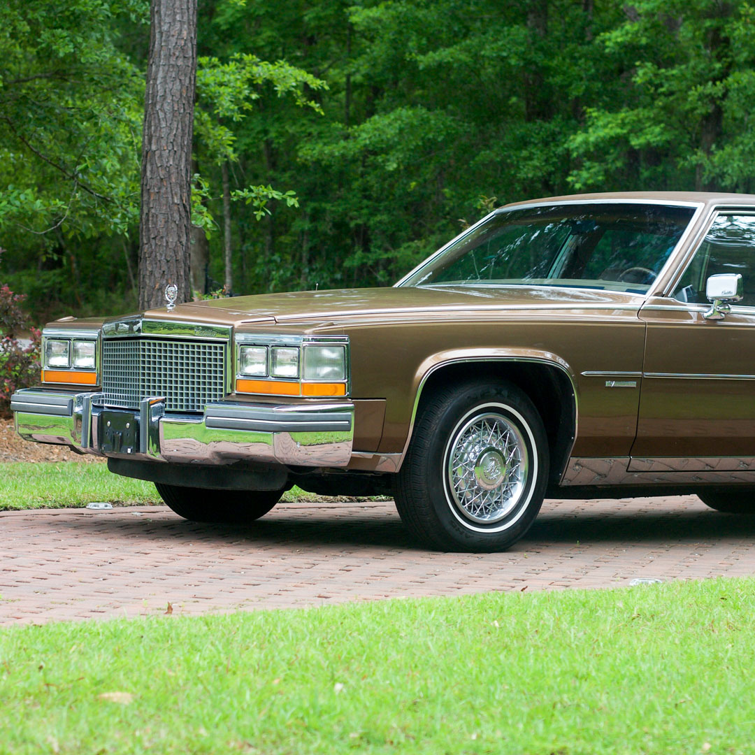 1981 Cadillac Fleetwood - Engine Photo