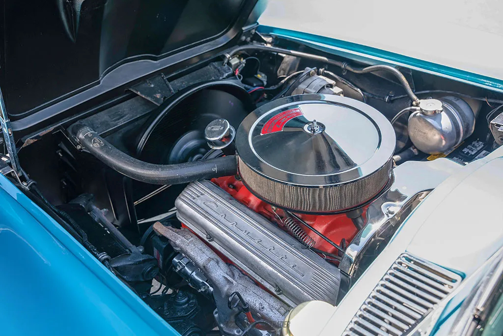 1965 Chevrolet Corvette - Engine Photo