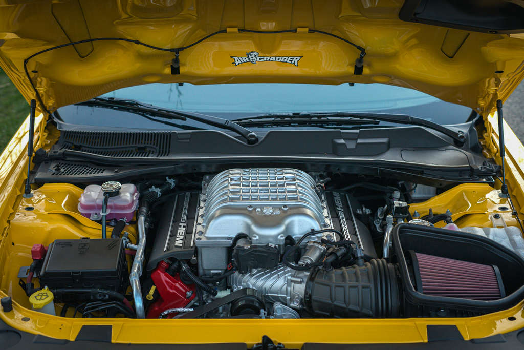 2018 Dodge Challenger - Engine Photo