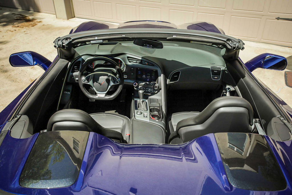 2017 Chevrolet Corvette - Interior Photo