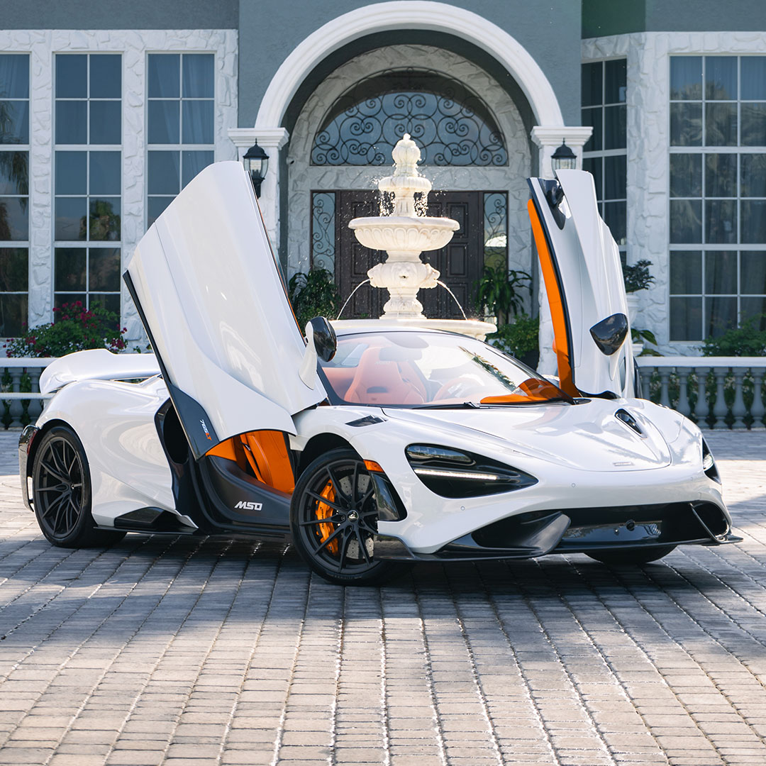 2022 Mclaren 765LT - Overview Photo
