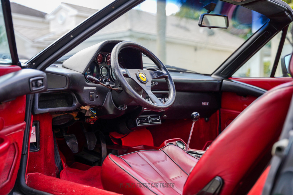 1985 Ferrari 308GTS Quattrovalvole - Interior Photo