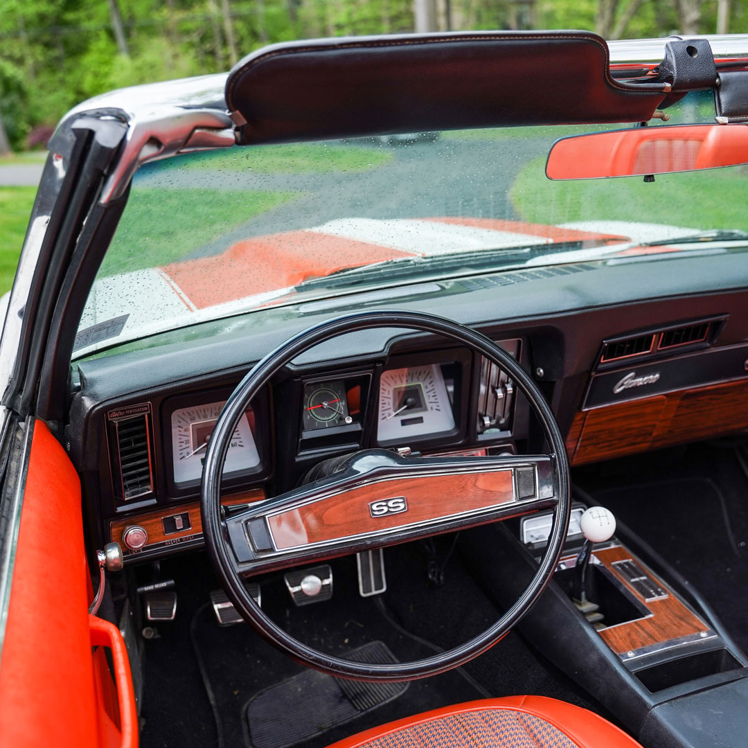 1969 Chevrolet Camaro SS Z11 - Interior Photo