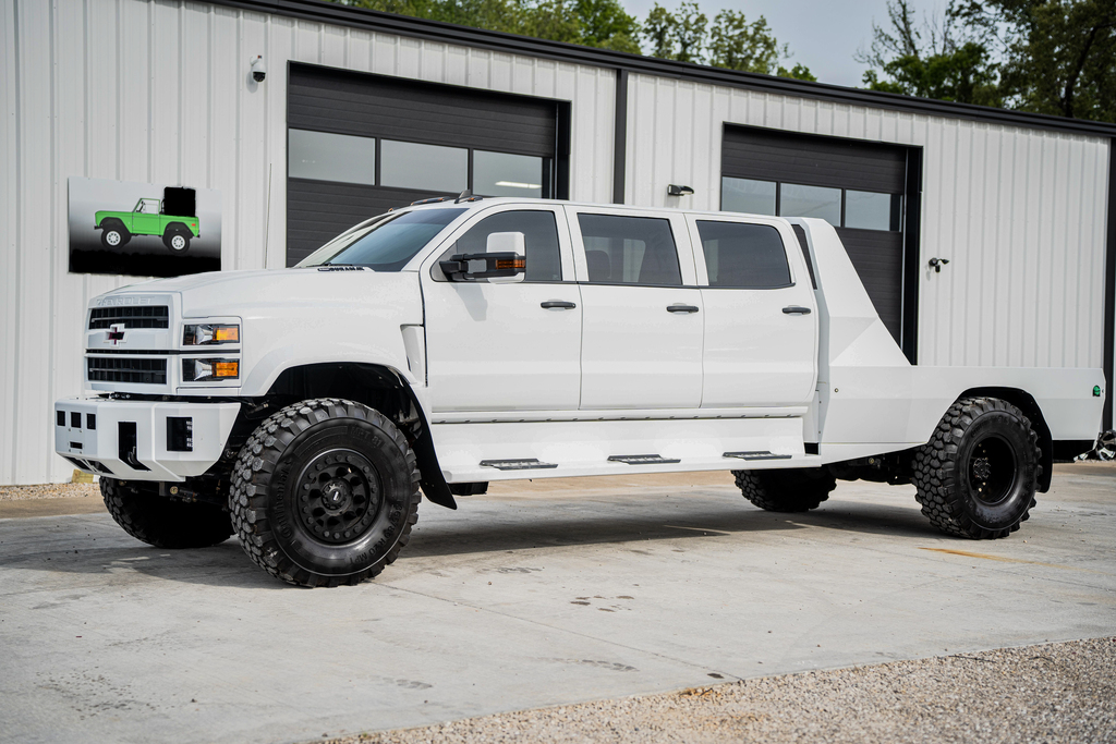 2019 Chevrolet Silverado 5500 HD - Overview Photo