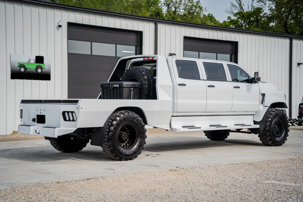 2019 Chevrolet Silverado 5500 HD - Interior Photo