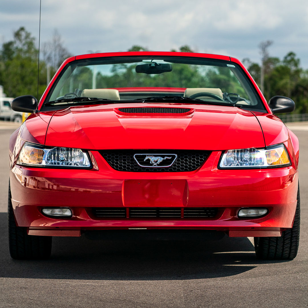 1999 Ford Mustang - Engine Photo