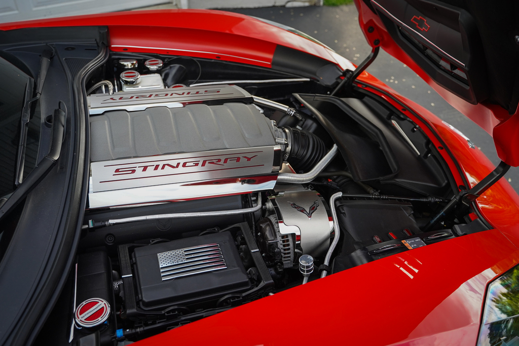 2014 Chevrolet Corvette - Engine Photo
