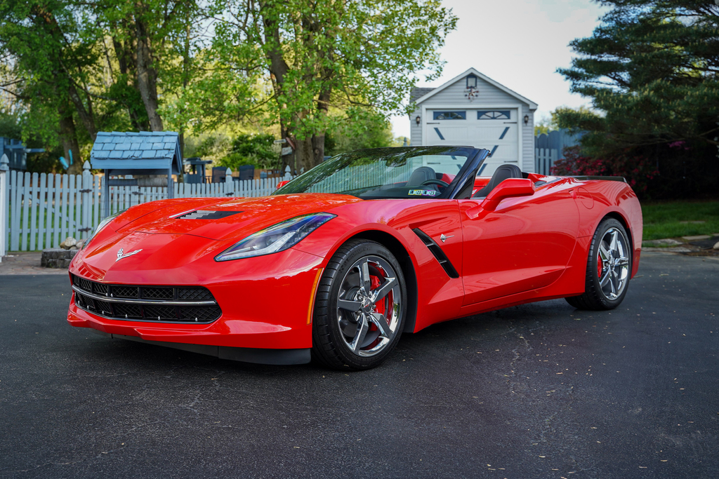 2014 Chevrolet Corvette - Overview Photo