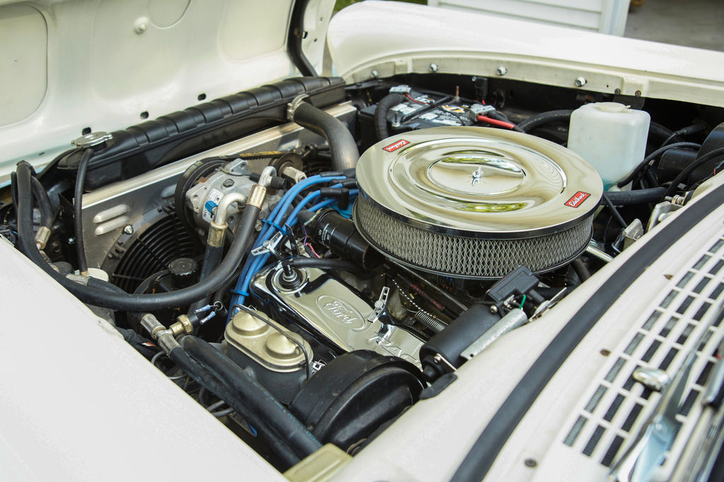 1957 Ford Fairlane 500 - Engine Photo