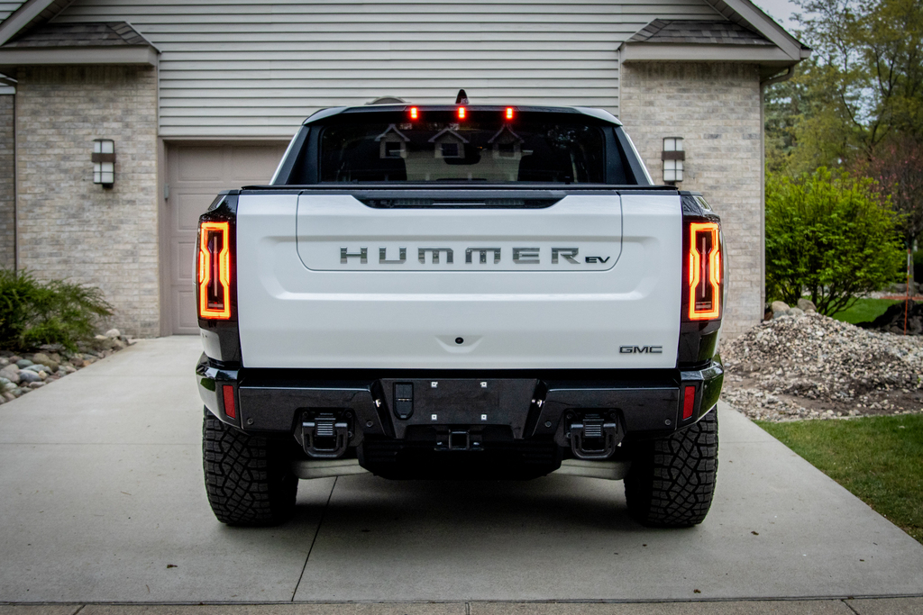 2022 GMC Hummer EV - Engine Photo