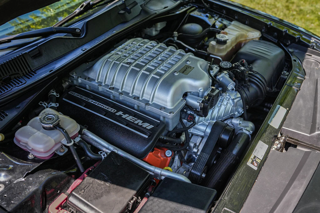 2015 Dodge Challenger - Engine Photo