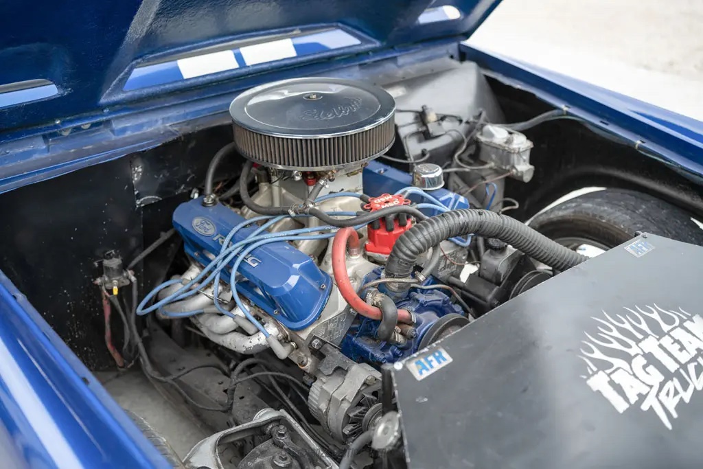 1972 Ford Bronco - Engine Photo