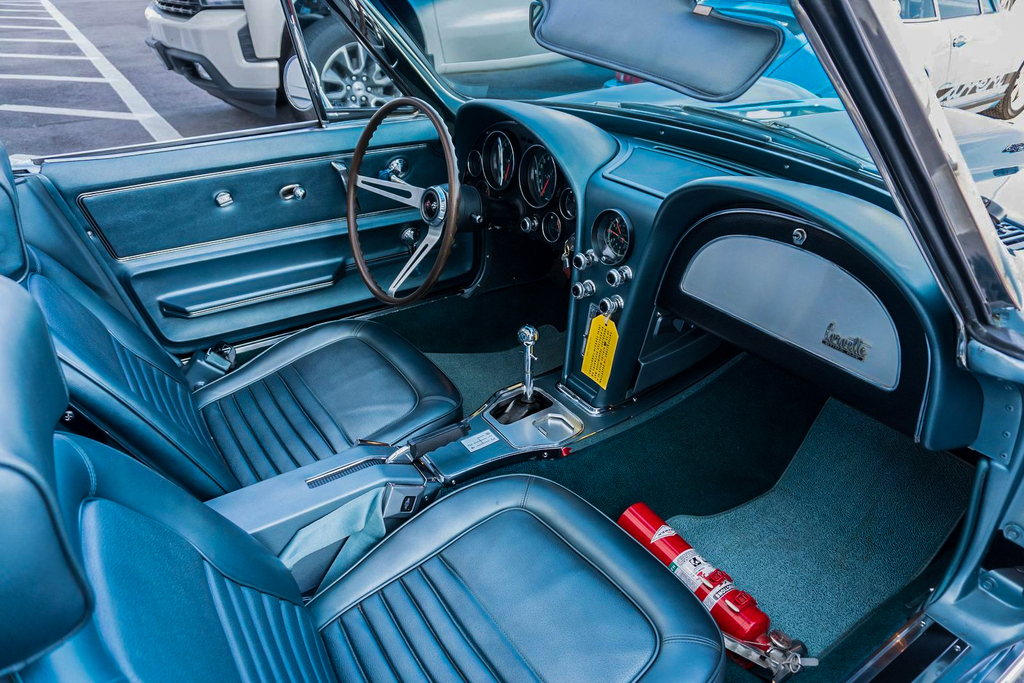 1967 Chevrolet Corvette - Interior Photo