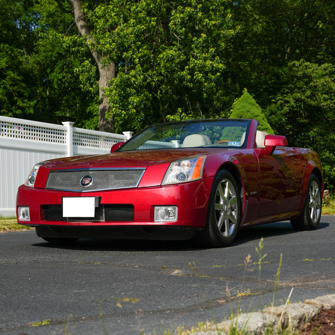 2004 Cadillac XLR - Overview Photo