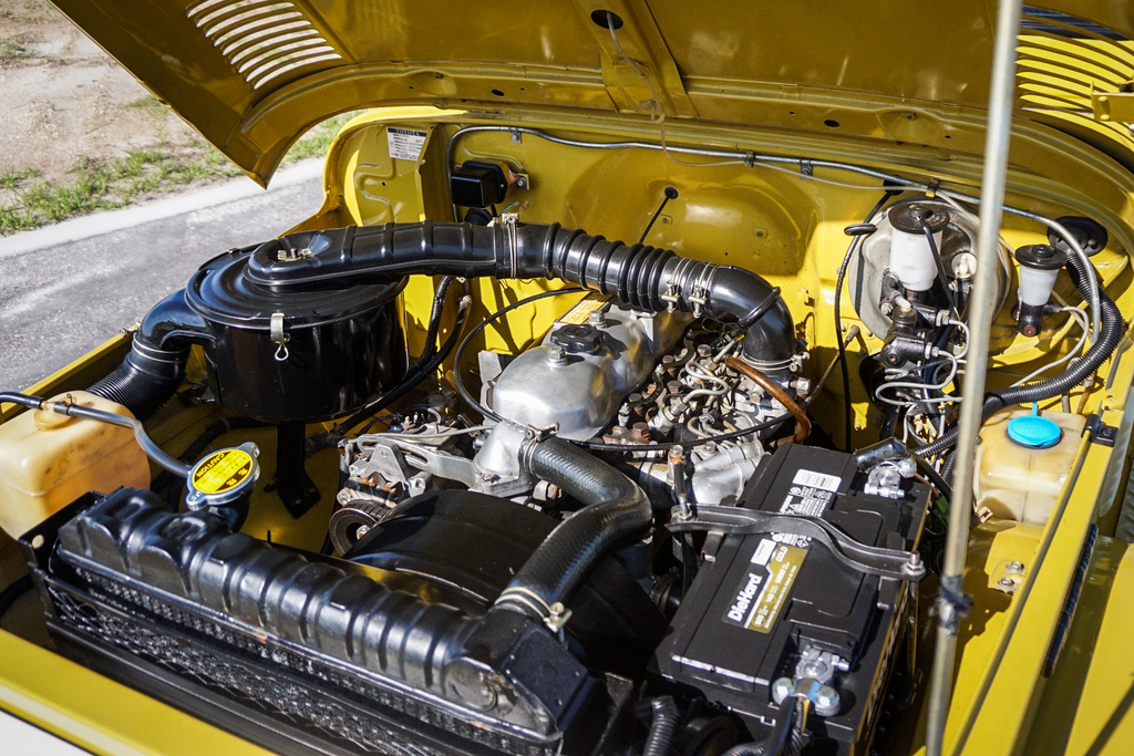 1982 Toyota Land cruiser - Engine Photo