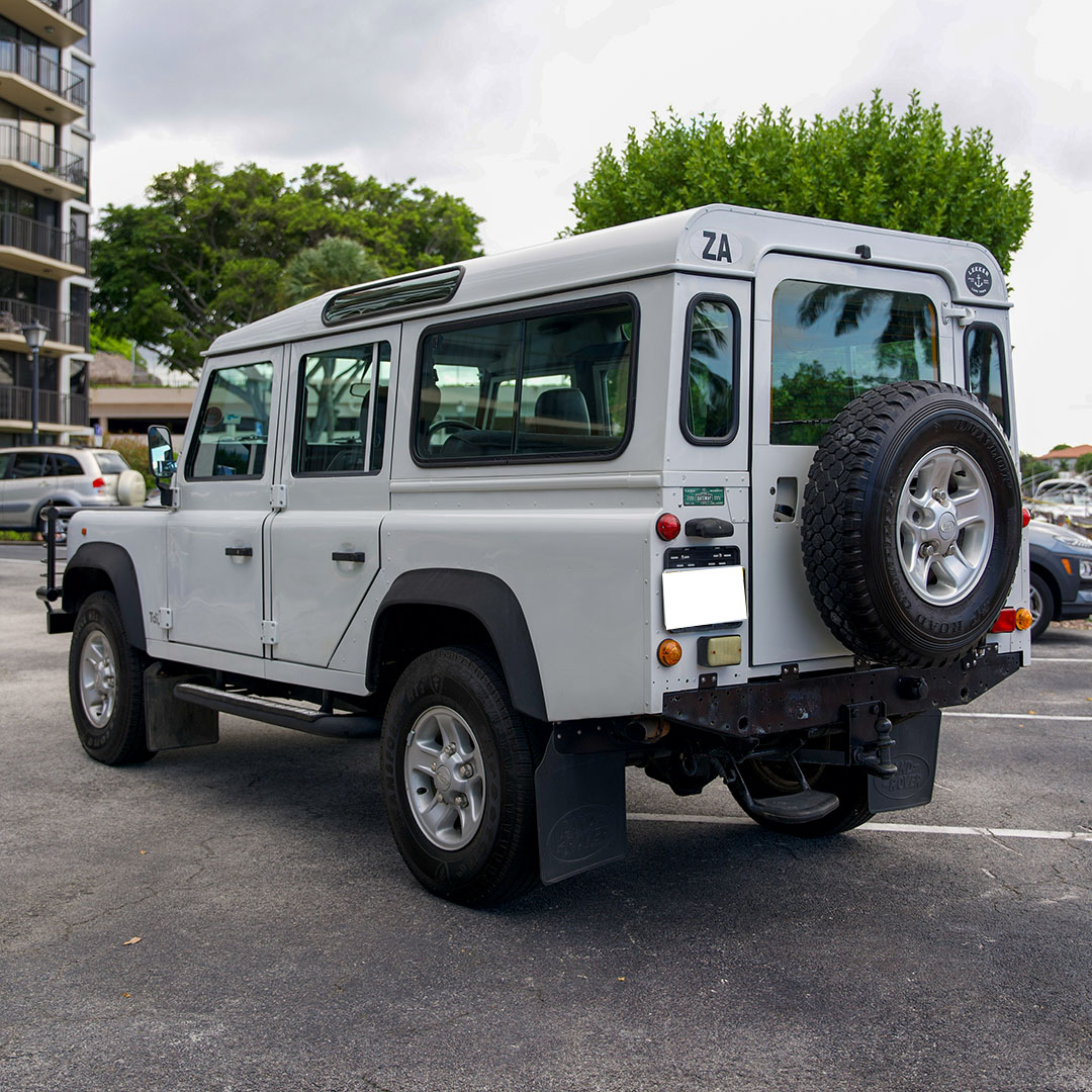 1994 Land Rover 110 - Interior Photo