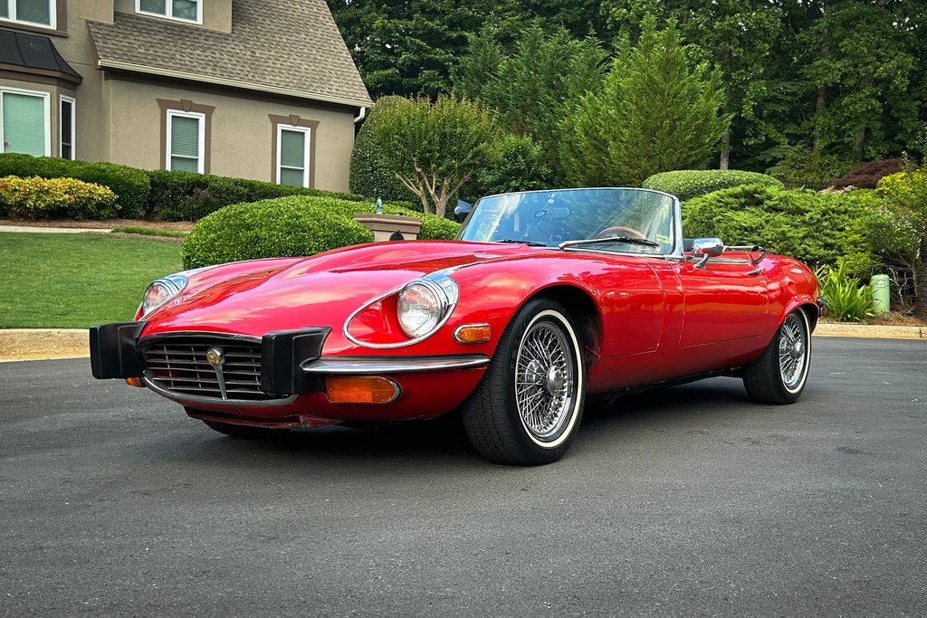 1974 Jaguar XKE V12 - Overview Photo