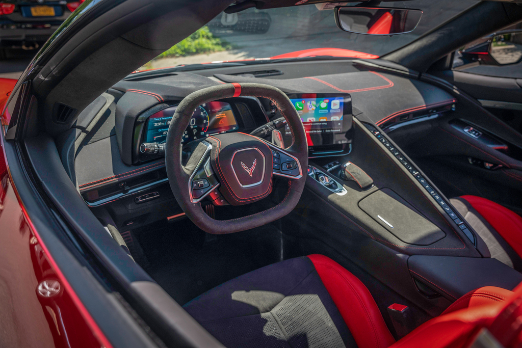 2023 Chevrolet Corvette - Engine Photo