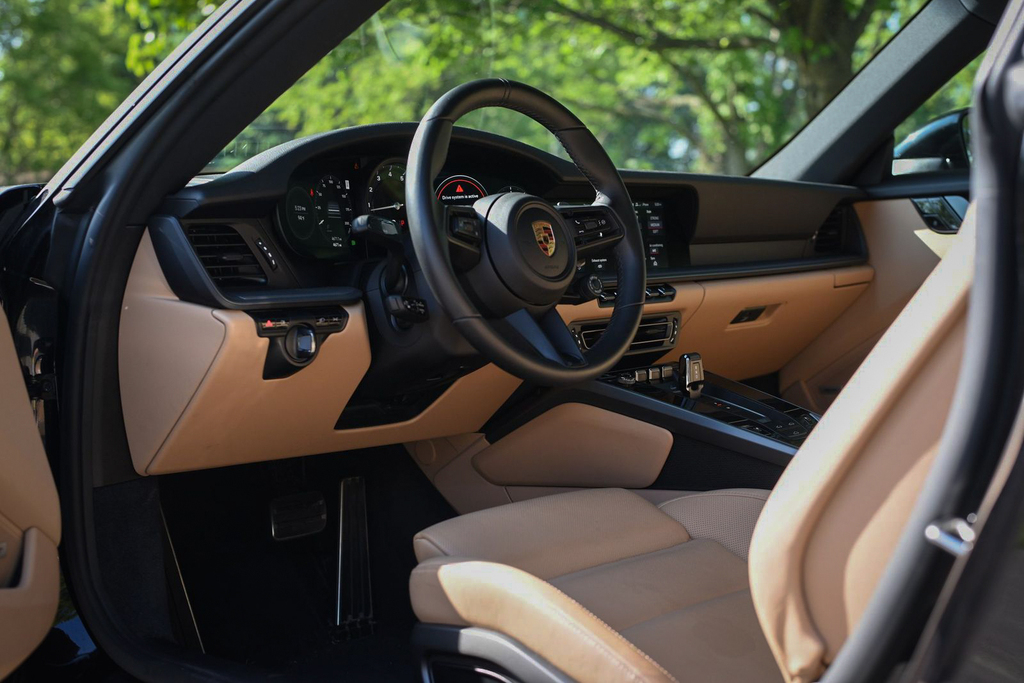 2020 Porsche 911 - Interior Photo