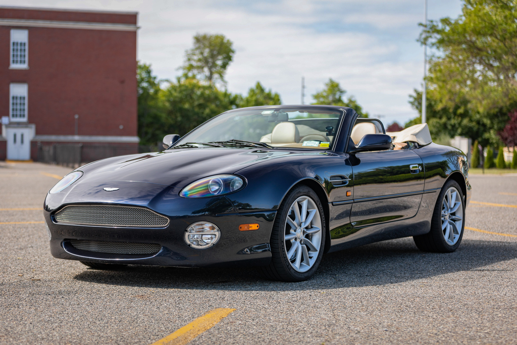 2002 Aston Martin DB7 Vantage - Overview Photo