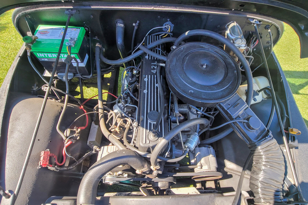 1982 Jeep CJ-7 - Engine Photo