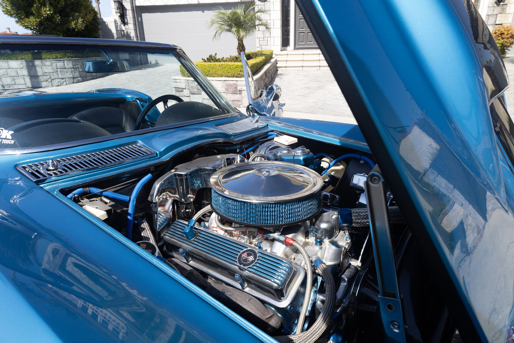 1966 Chevrolet Corvette - Engine Photo