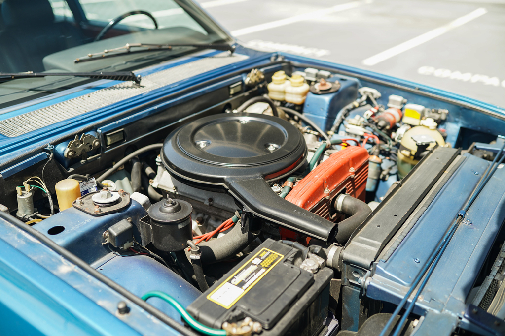 1973 FIAT 130  - Engine Photo