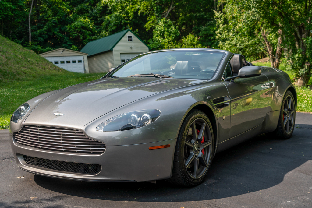 2008 Aston Martin V8 Vantage  - Overview Photo