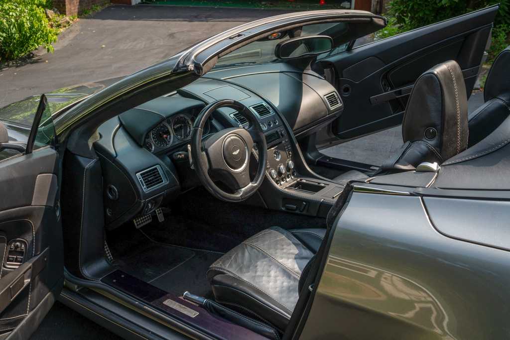 2008 Aston Martin V8 Vantage  - Interior Photo