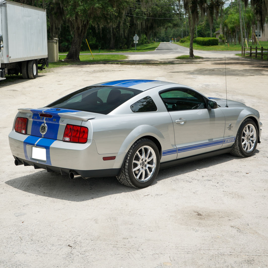 2009 Ford Mustang - Interior Photo