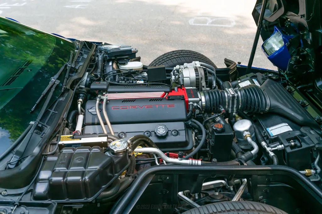 1996 Chevrolet Corvette - Engine Photo