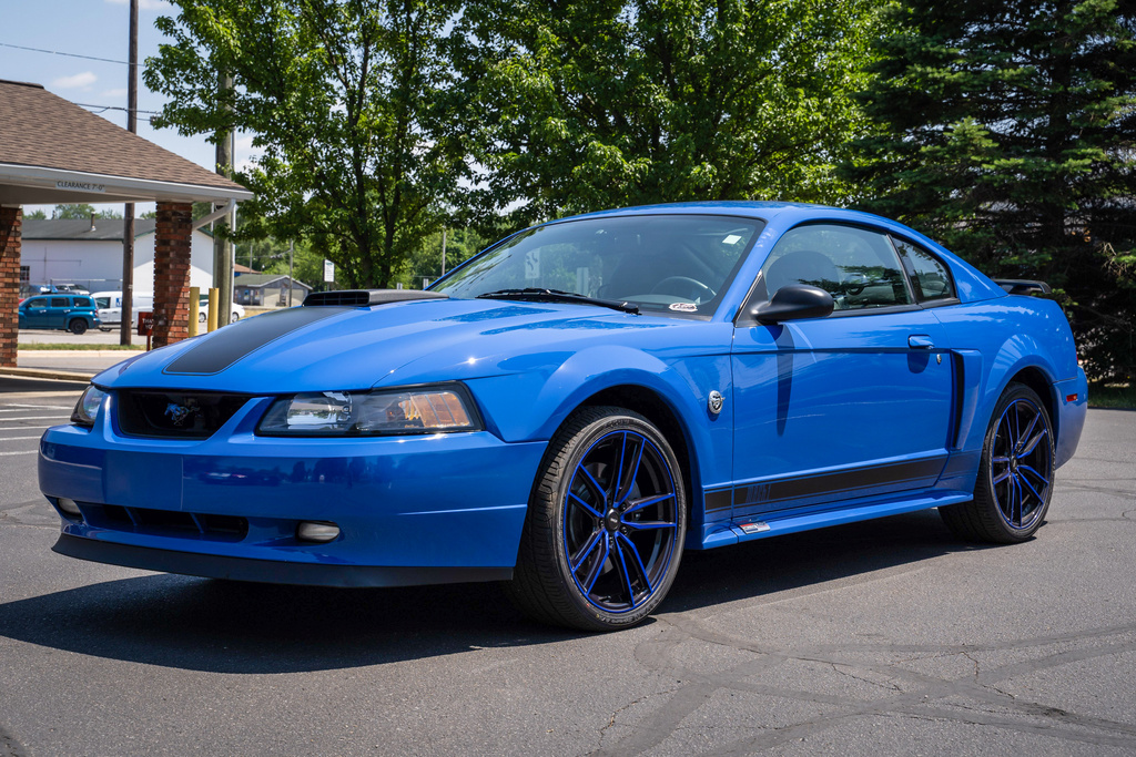 2004 Ford Mustang - Overview Photo