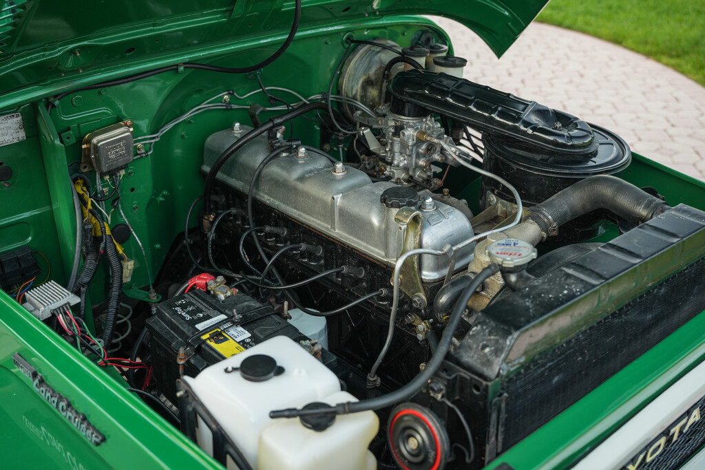 1979 Toyota Land Cruiser  - Engine Photo