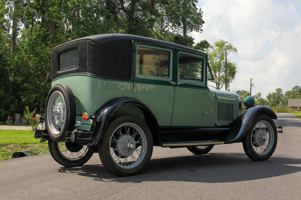 1929 Ford Model A - Interior Photo
