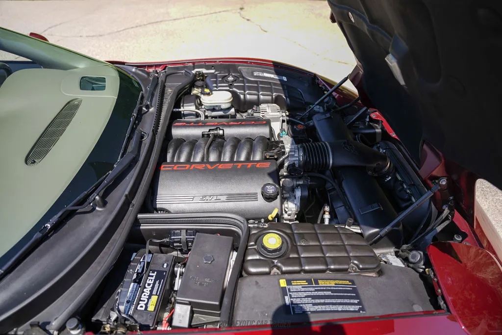 2003 Chevrolet Corvette - Engine Photo