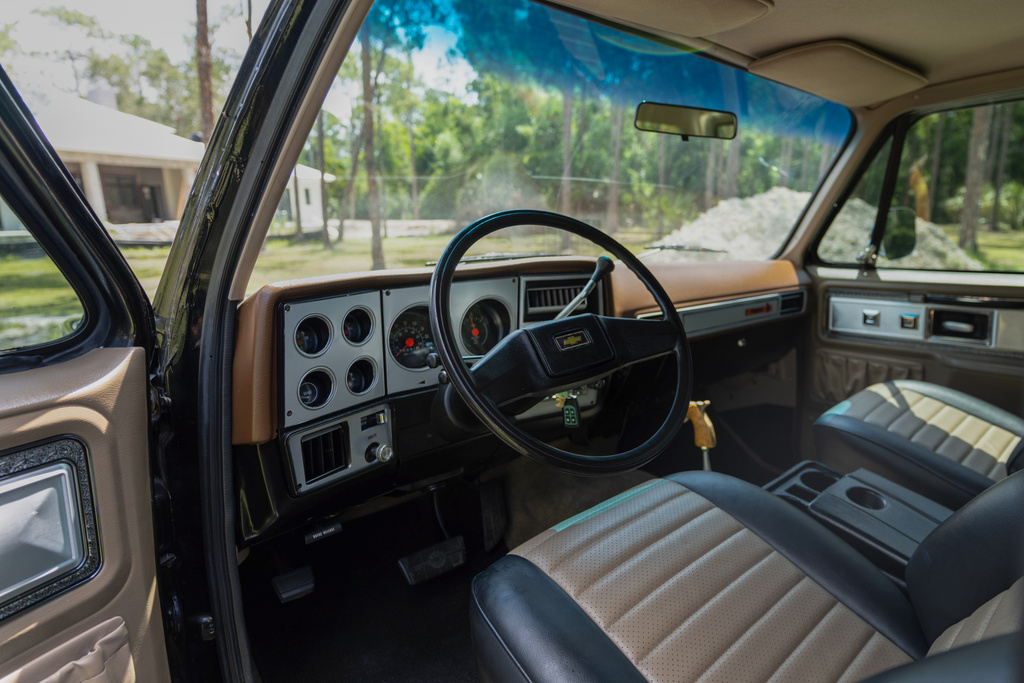 1978 Chevrolet K5 Blazer - Interior Photo