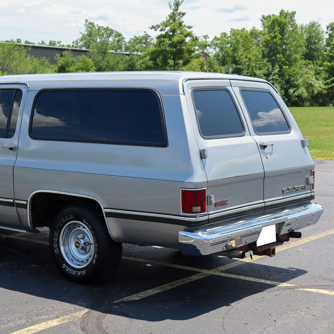 1985 GMC C1500 Suburban - Interior Photo