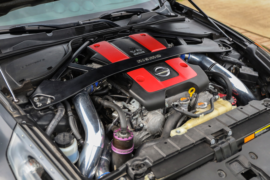 2013 Nissan 370Z - Engine Photo